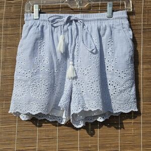 Light Blue Eyelet Cotton Lined Elastic Waist Shorts S